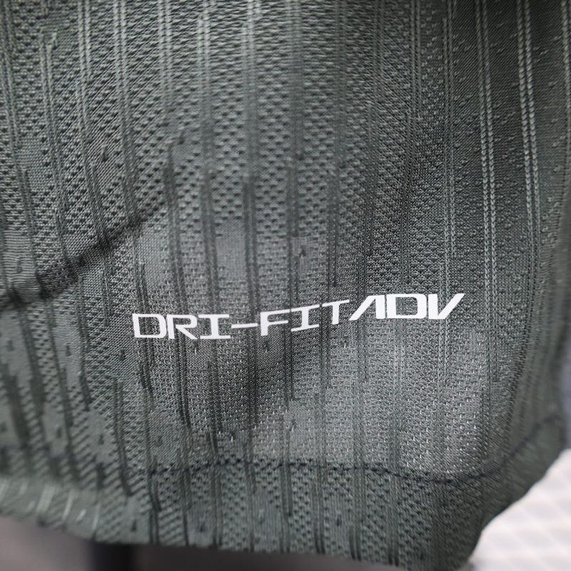 2024-25 Premier League Liverpool Home Football Jersey Top Player Edition Long Sleeve Jersey Red (复制)