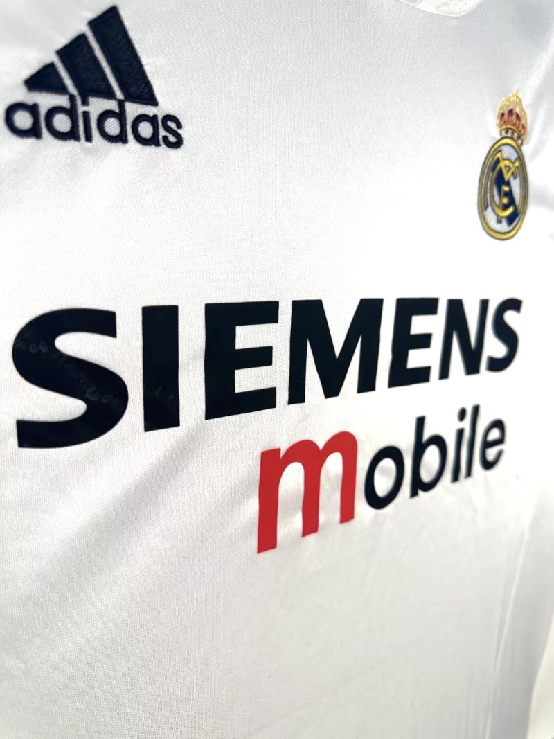 2004-2005 Real Madrid home short sleeves