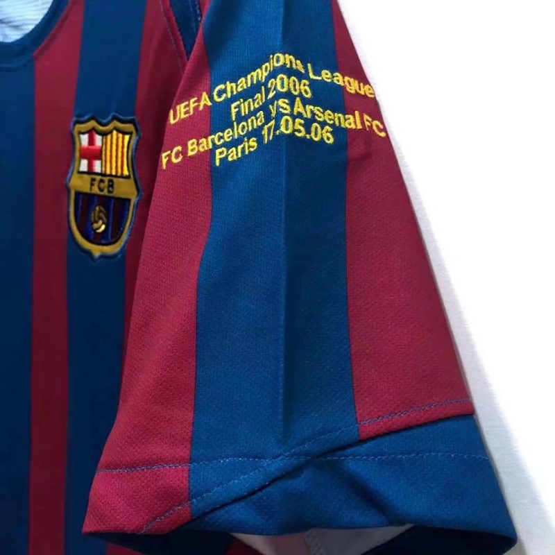 2005-2006 UEFA Barcelona home short sleeves
