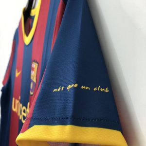 2010-2011 Barcelona home short sleeves