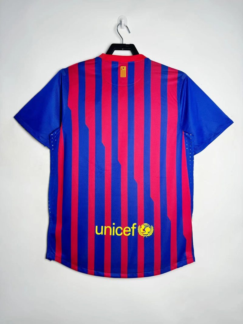 2011-2012 Barcelona home short sleeves