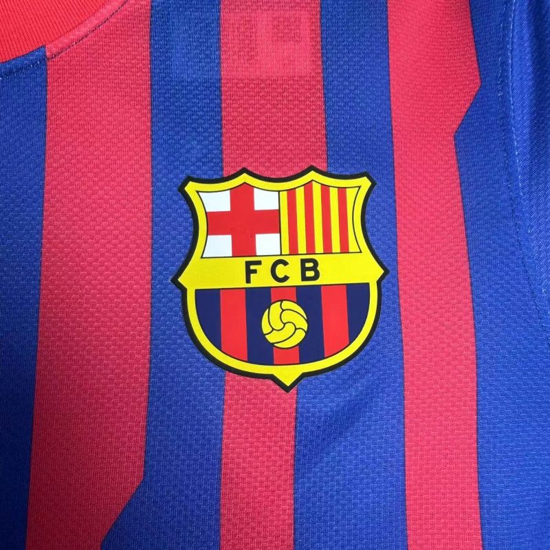 2011-2012 Barcelona home short sleeves