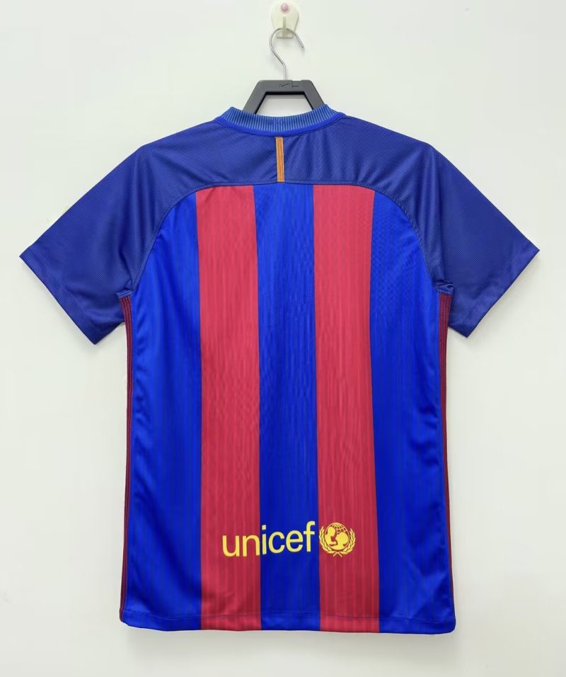 2016-2017 Barcelona home short sleeves