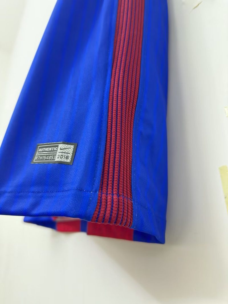2016-2017 Barcelona home short sleeves