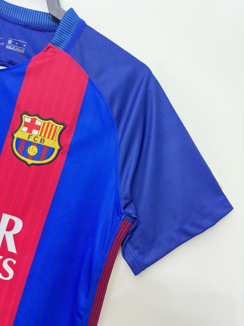 2016-2017 Barcelona home short sleeves