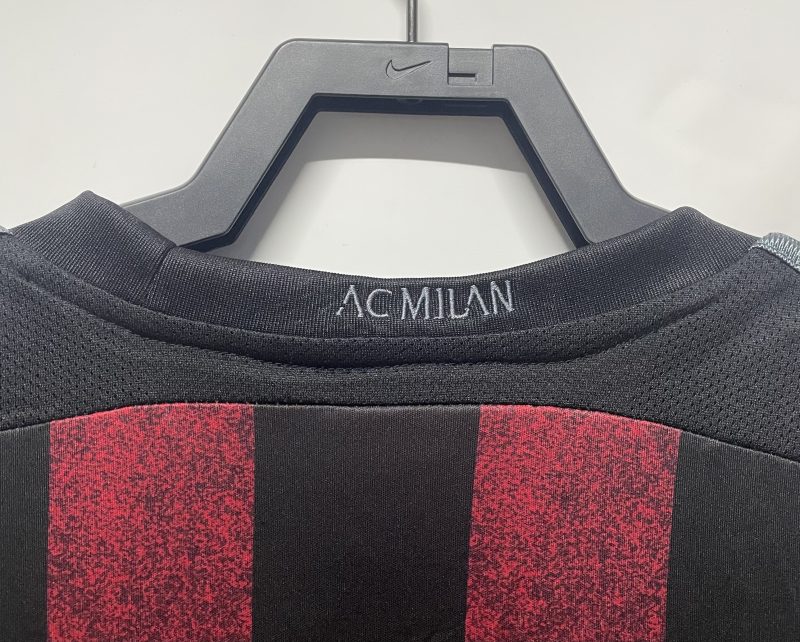 15-16-2 2015-2016 AC Milan home short sleeves