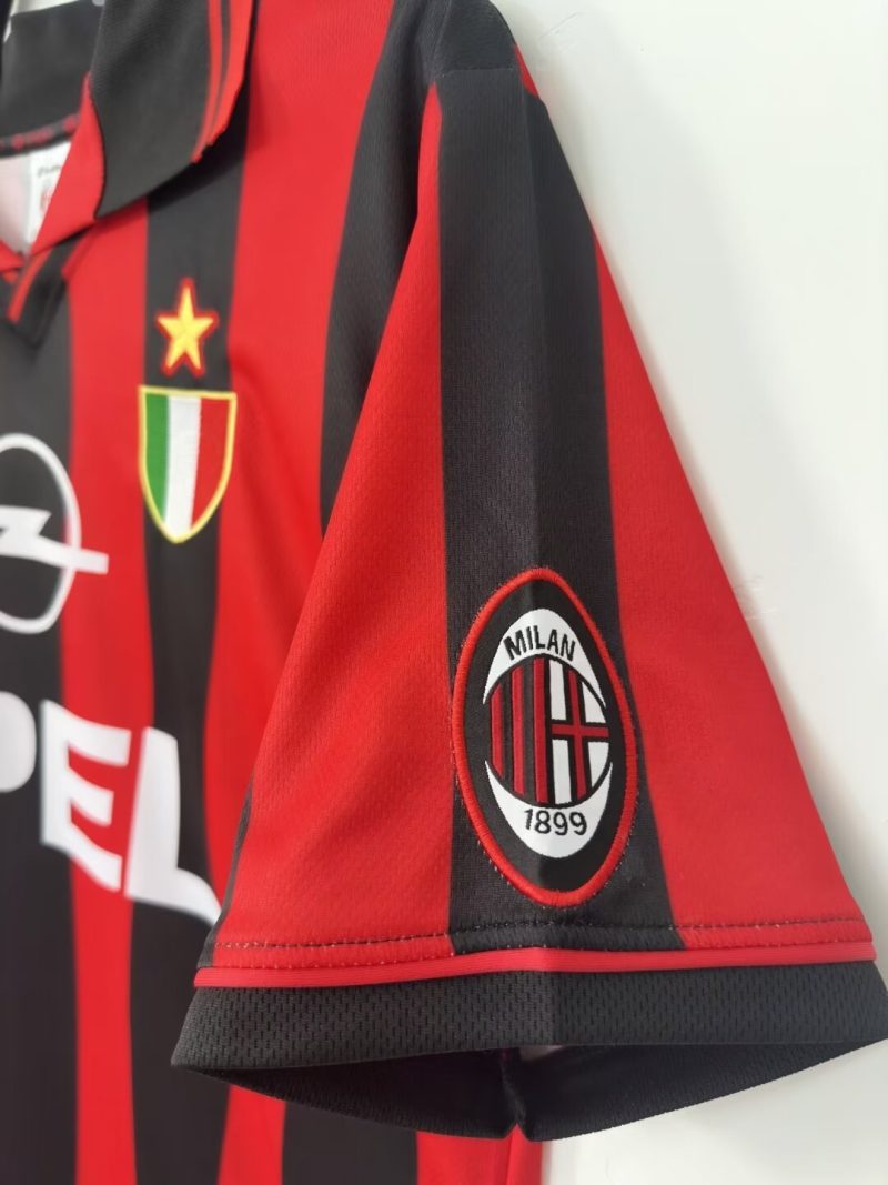1996-1997 AC Milan home short sleeves