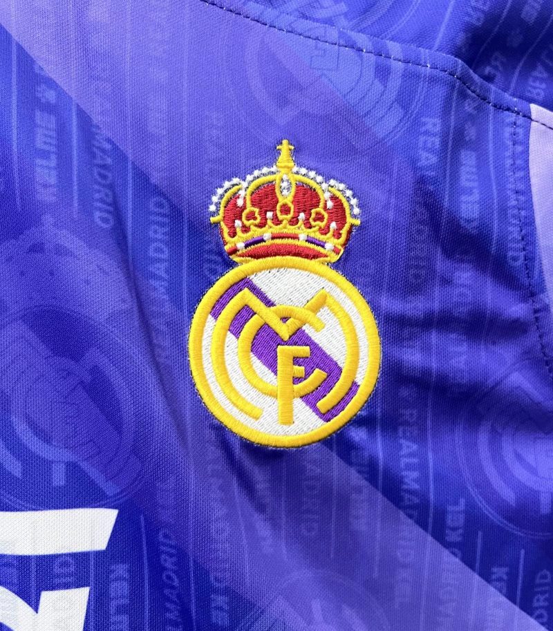 1996-1997 Real Madrid away short sleeves