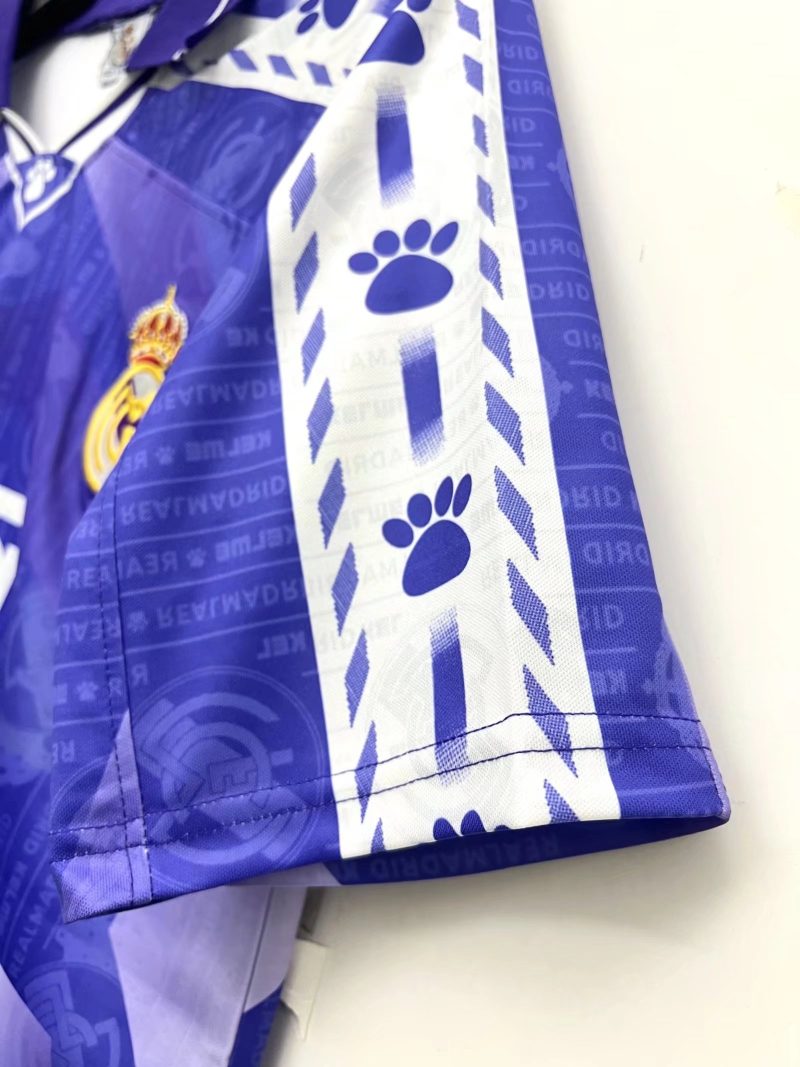 1996-1997 Real Madrid away short sleeves